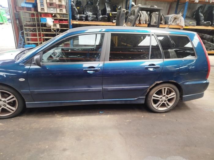 Mitsubishi Lancer Wagon 1.6 16V Sloopvoertuig (2008, Donker, Blauw)