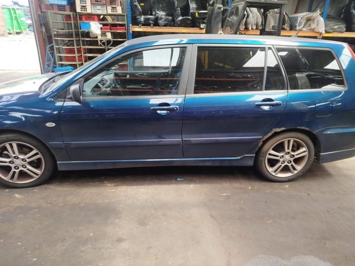 Mitsubishi Lancer Wagon 1.6 16V Sloopvoertuig (2008, Donker, Blauw)