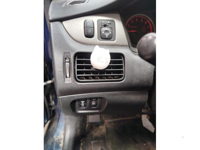 Mitsubishi Lancer Wagon 1.6 16V Sloopvoertuig (2008, Donker, Blauw)