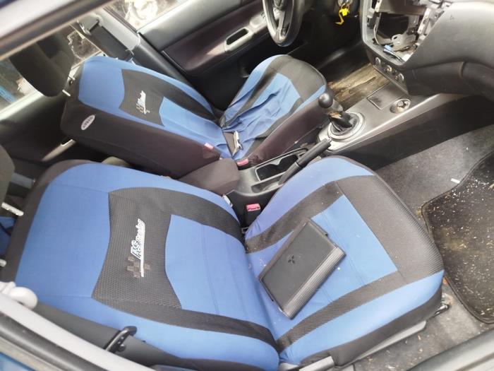 Mitsubishi Lancer Wagon 1.6 16V Sloopvoertuig (2008, Donker, Blauw)