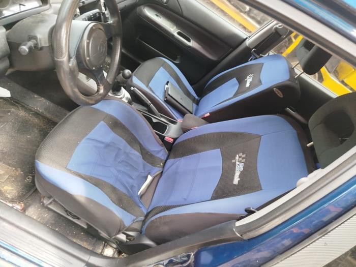 Mitsubishi Lancer Wagon 1.6 16V Sloopvoertuig (2008, Donker, Blauw)