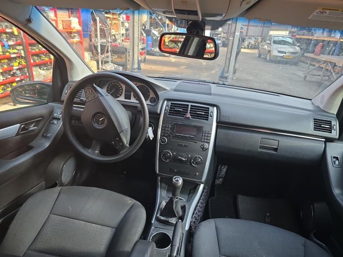 Mercedes B 2.0 B-180 CDI 16V Sloopvoertuig (2006, Zwart)