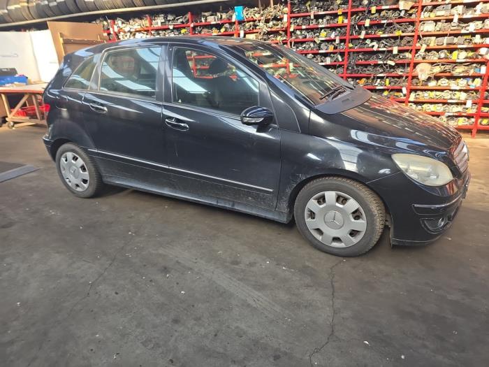 Mercedes B 2.0 B-180 CDI 16V Sloopvoertuig (2006, Zwart)