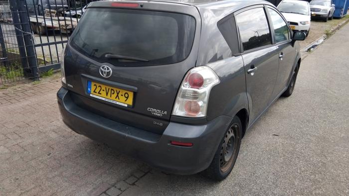 Toyota Corolla Verso 2.2 D-4D 16V Sloopvoertuig (2008, Grijs)