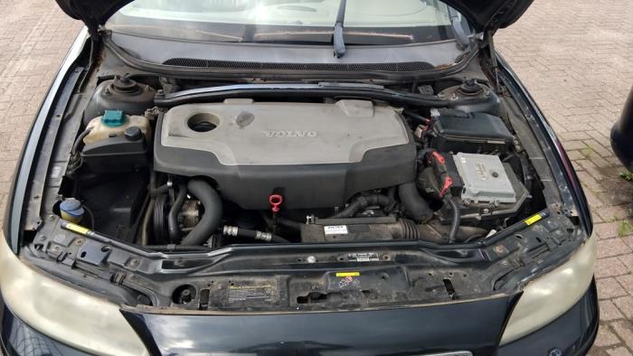 Volvo V70 2.4 D5 20V Sloopvoertuig (2007, Zwart)