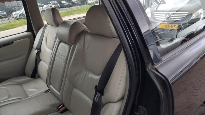 Volvo V70 2.4 D5 20V Sloopvoertuig (2007, Zwart)