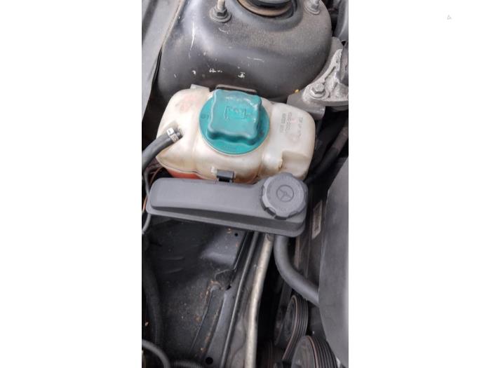 Volvo V70 2.4 D5 20V Sloopvoertuig (2007, Zwart)