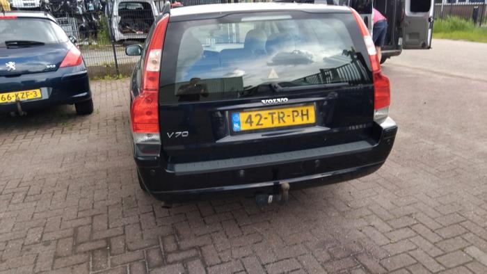 Volvo V70 2.4 D5 20V Sloopvoertuig (2007, Zwart)
