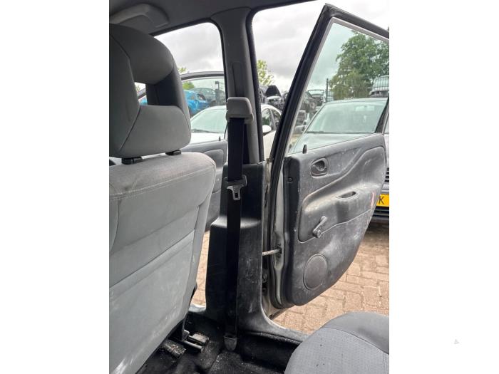 Mitsubishi Space Star 1.8 MPi 16V Sloopvoertuig (2003, Grijs)