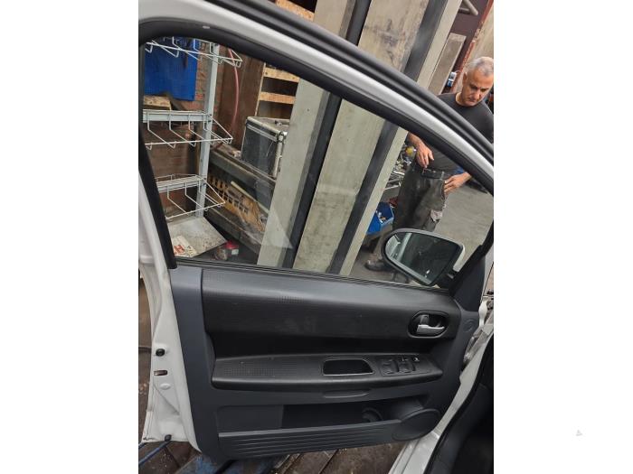 Mitsubishi Colt 1.3 16V Sloopvoertuig (2012, Wit)