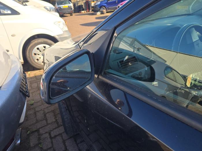 Opel Astra H SW 1.6 16V Twinport Sloopvoertuig (2006, Zwart)