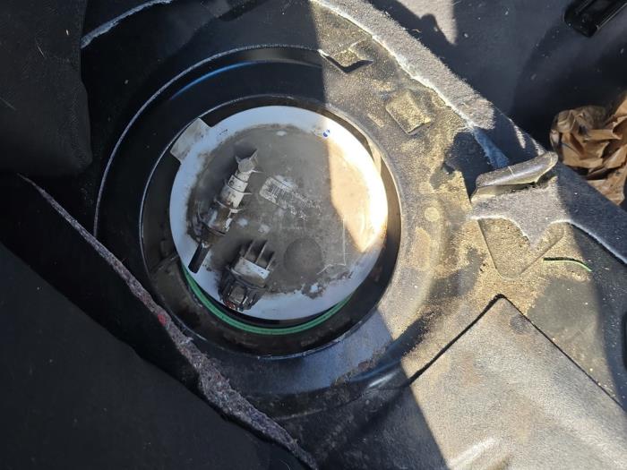 Opel Astra H SW 1.6 16V Twinport Sloopvoertuig (2006, Zwart)