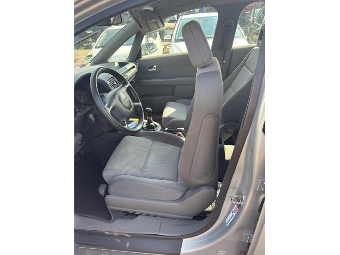 Audi A2 1.4 16V Sloopvoertuig (2000, Grijs)