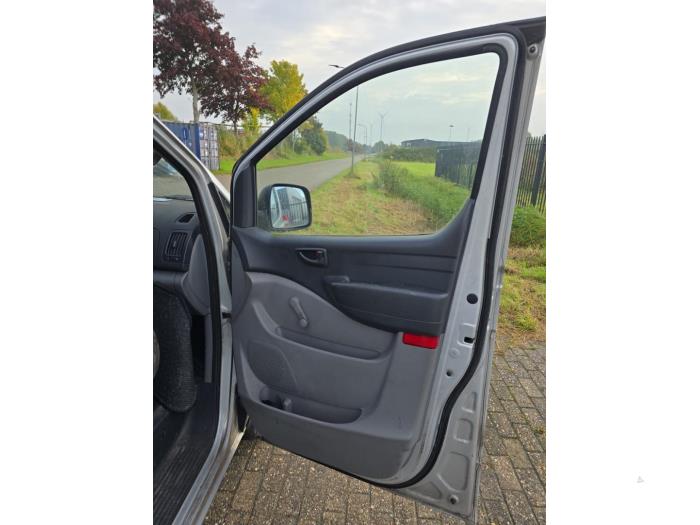 Hyundai H-300 2.5 CRDi Sloopvoertuig (2008, Grijs)