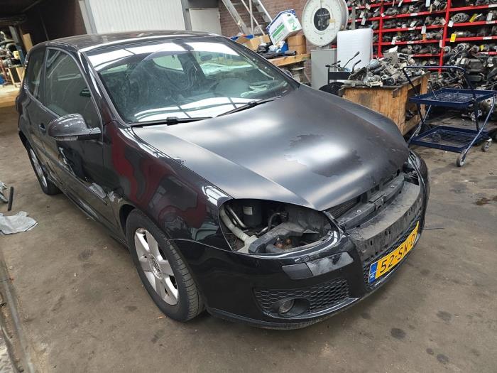 Volkswagen Golf V 1.9 TDI Sloopvoertuig (2006, Zwart)