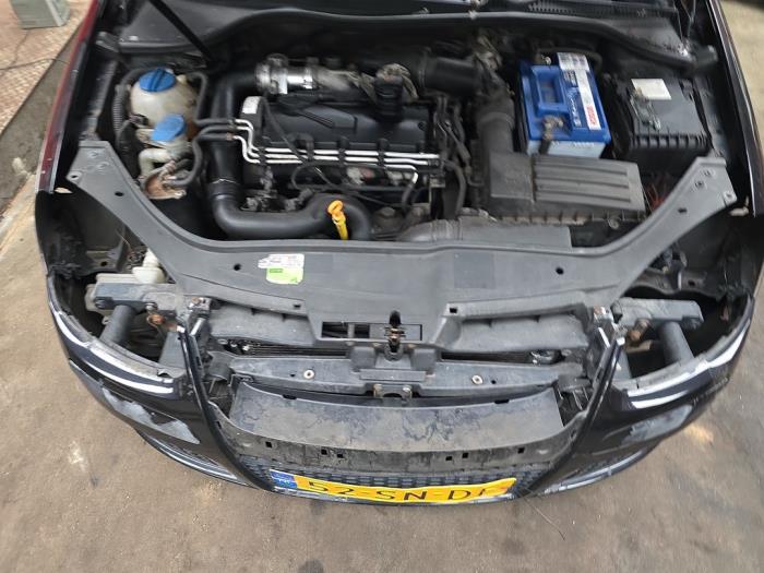 Volkswagen Golf V 1.9 TDI Sloopvoertuig (2006, Zwart)