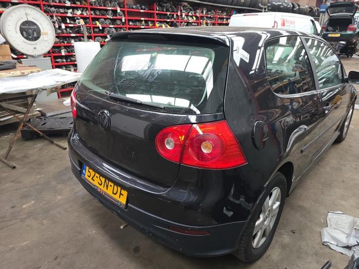 Volkswagen Golf V 1.9 TDI Sloopvoertuig (2006, Zwart)