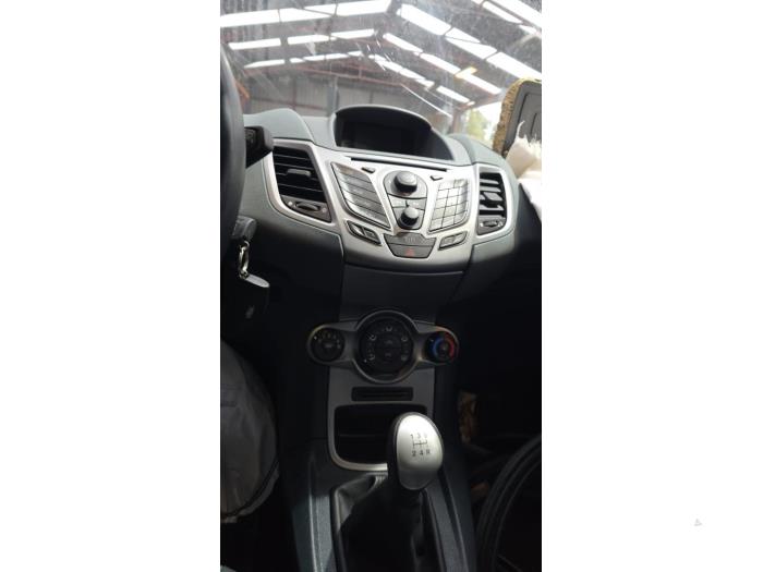 Ford Fiesta 6 1.6 TDCi 16V 90 Van Sloopvoertuig (2009, Groen)