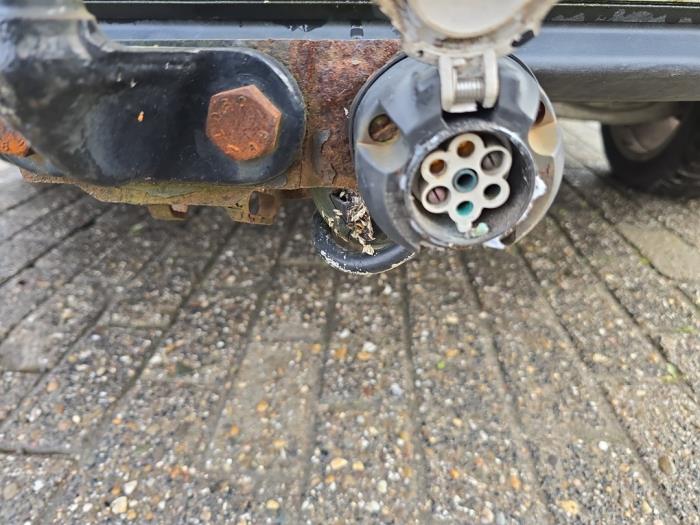 Opel Insignia 2.0 CDTI 16V 130 Ecotec Sloopvoertuig (2012, Wit)