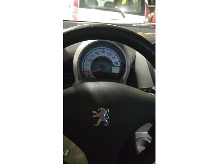 Peugeot 107 1.0 12V Sloopvoertuig (2006, Grijs)