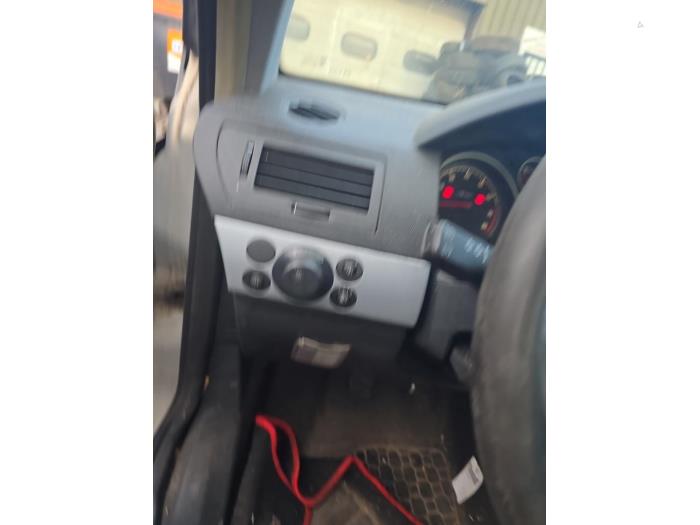 Opel Astra H 1.4 16V Twinport Sloopvoertuig (2005, Grijs)