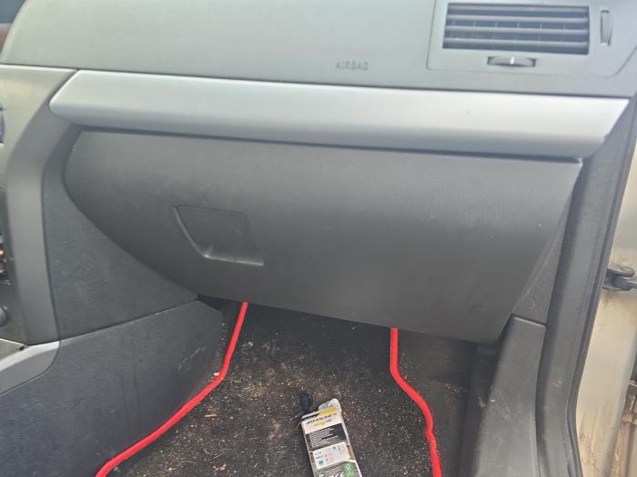 Opel Astra H 1.4 16V Twinport Sloopvoertuig (2005, Grijs)