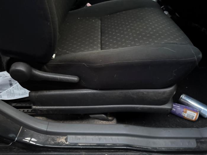 Daihatsu Cuore 1.0 12V DVVT Sloopvoertuig (2008, Zwart)