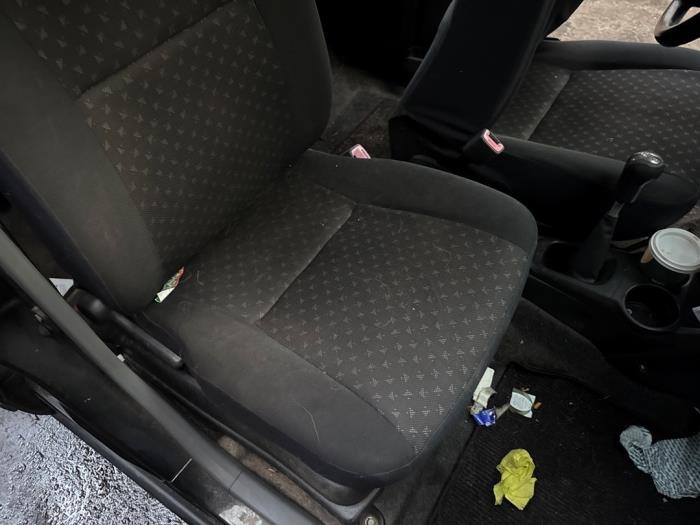 Daihatsu Cuore 1.0 12V DVVT Sloopvoertuig (2008, Zwart)