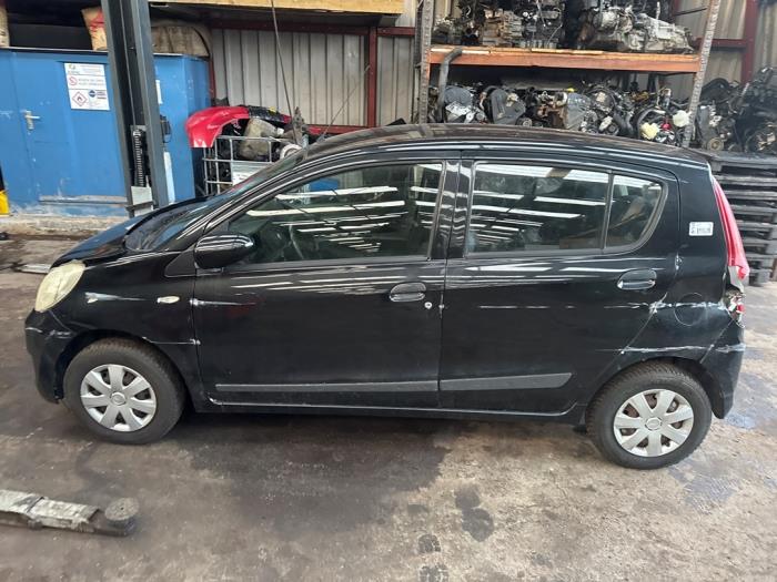 Daihatsu Cuore 1.0 12V DVVT Sloopvoertuig (2008, Zwart)