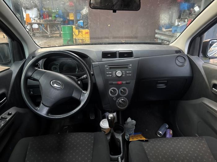 Daihatsu Cuore 1.0 12V DVVT Sloopvoertuig (2008, Zwart)