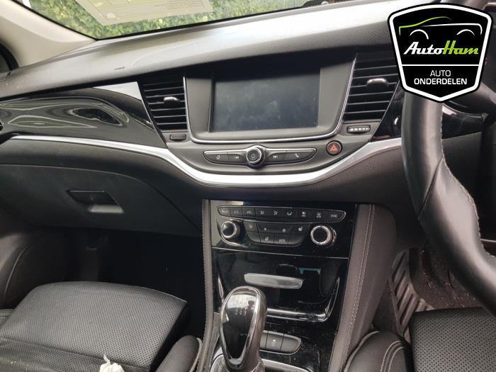 Opel Astra K 1.4 Turbo 16V Sloopvoertuig (2016, Beige)