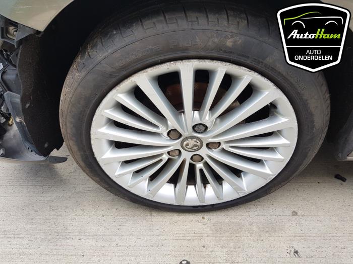 Opel Astra K 1.4 Turbo 16V Sloopvoertuig (2016, Beige)