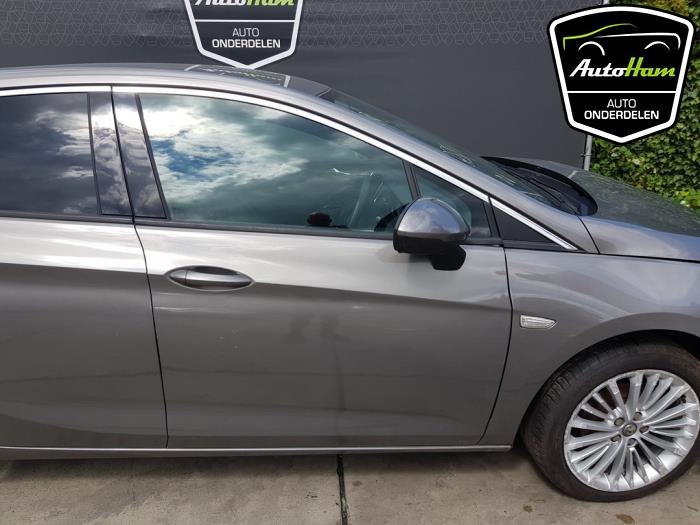 Opel Astra K 1.4 Turbo 16V Sloopvoertuig (2016, Beige)