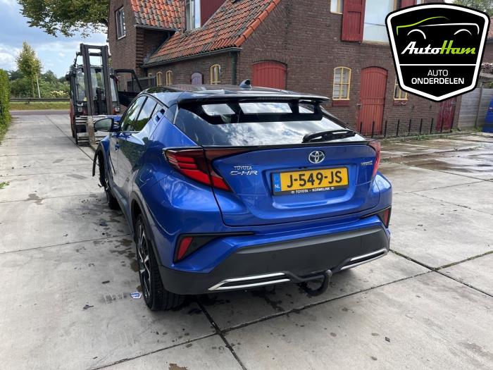 Toyota C-HR 2.0 16V Hybrid Sloopvoertuig (2020, Blauw)