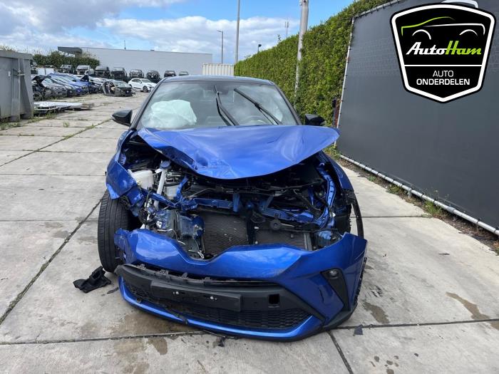 Toyota C-HR 2.0 16V Hybrid Sloopvoertuig (2020, Blauw)
