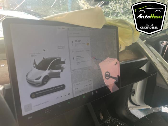 Tesla Model Y Long Range 72kWh Sloopvoertuig (2023, Wit)