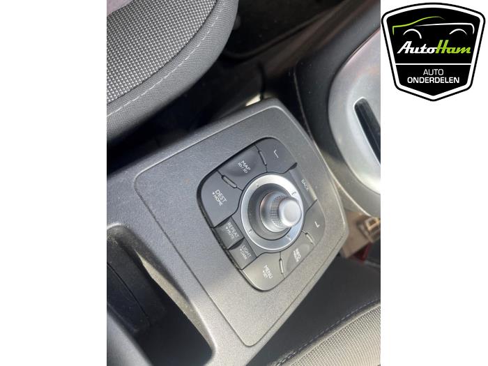 Renault Grand Scénic III 1.4 16V TCe 130 Sloopvoertuig (2010, Zwart)