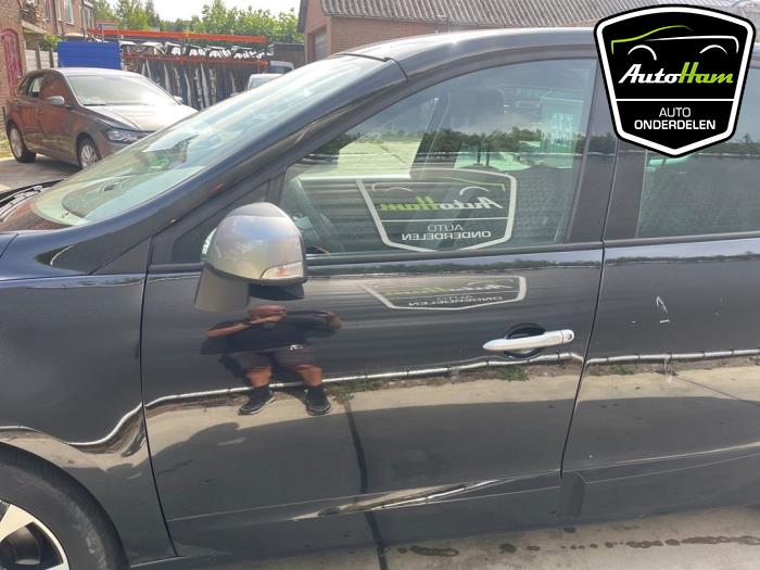 Renault Grand Scénic III 1.4 16V TCe 130 Sloopvoertuig (2010, Zwart)