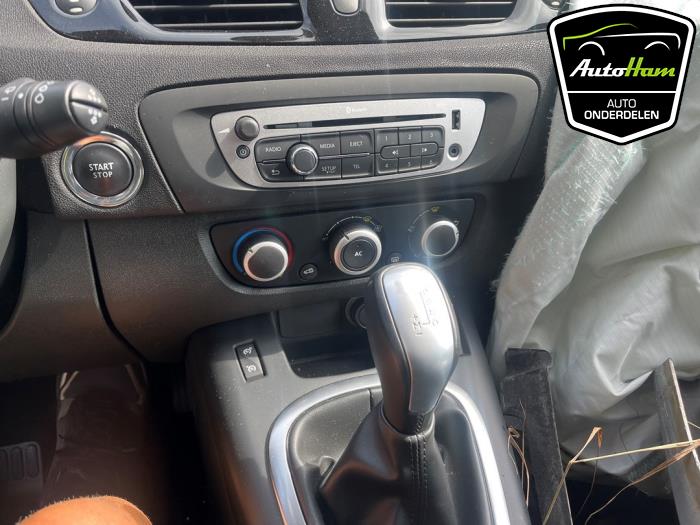 Renault Scénic III 2.0 16V CVT Sloopvoertuig (2012, Grijs)