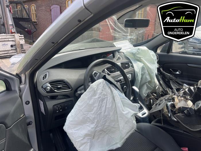 Renault Scénic III 2.0 16V CVT Sloopvoertuig (2012, Grijs)