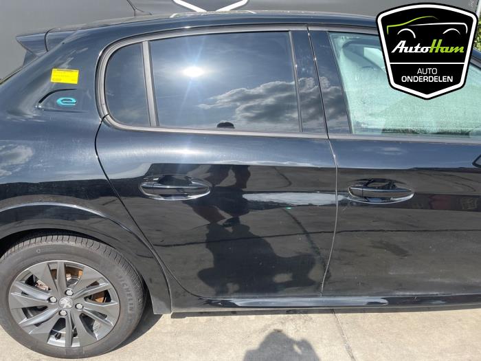 Peugeot 208 II e-208 50 kWh Sloopvoertuig (2022, Zwart)