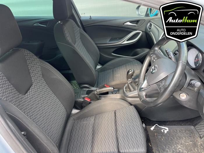 Opel Astra K 1.6 CDTI 136 16V Sloopvoertuig (2018, Licht, Blauw)