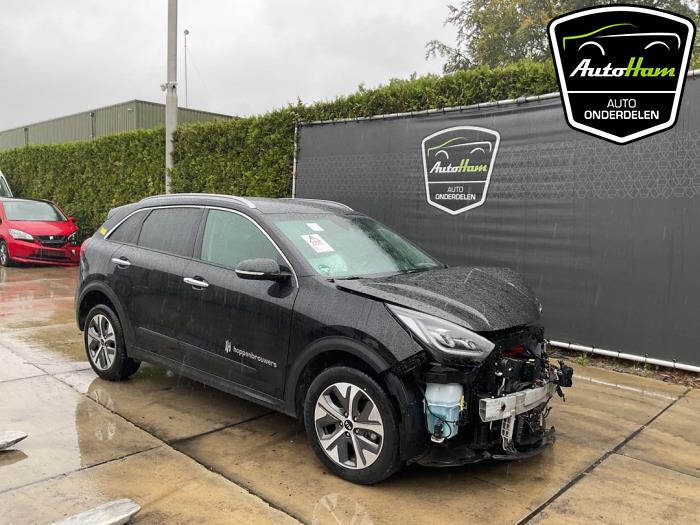 Kia Niro I E-Niro 64 kWh Sloopvoertuig (2020, Zwart)
