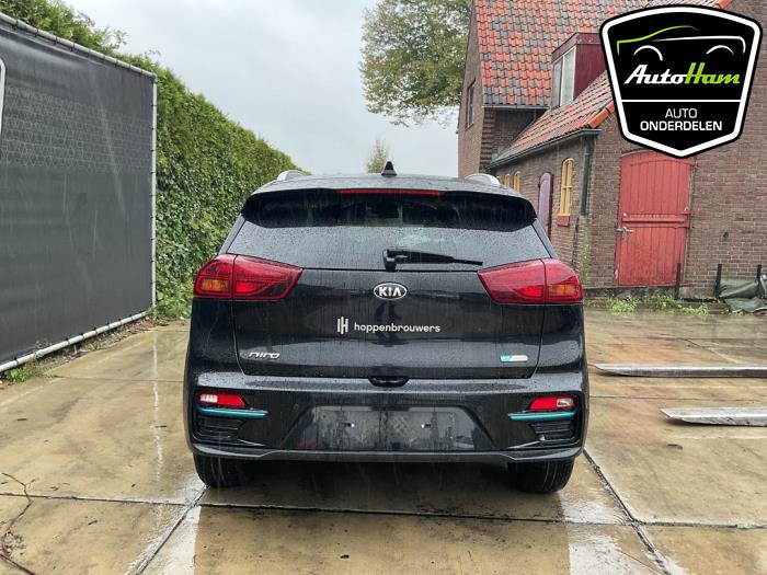 Kia Niro I E-Niro 64 kWh Sloopvoertuig (2020, Zwart)