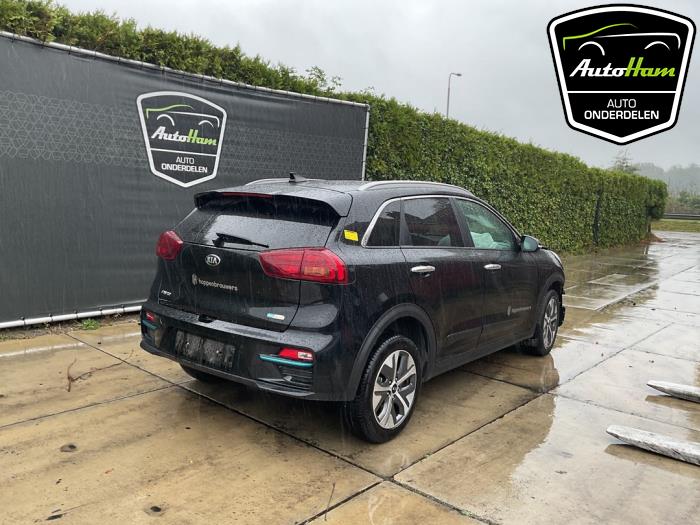 Kia Niro I E-Niro 64 kWh Sloopvoertuig (2020, Zwart)
