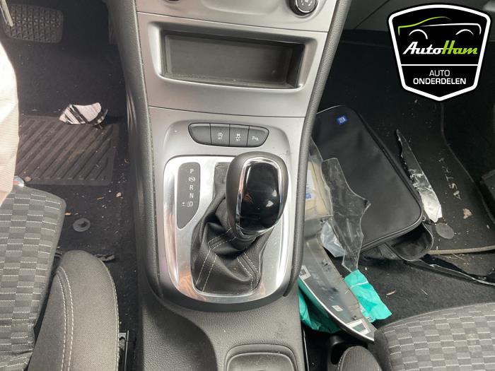 Opel Astra K Sports Tourer 1.6 CDTI 136 16V Sloopvoertuig (2018, Zilvergrijs)