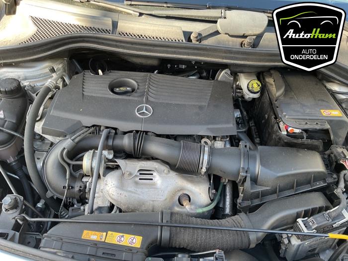 Mercedes B 1.6 B-200 BlueEFFICIENCY Turbo 16V Sloopvoertuig (2014, Grijs)