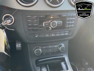 Mercedes B 1.6 B-200 BlueEFFICIENCY Turbo 16V Sloopvoertuig (2014, Grijs)