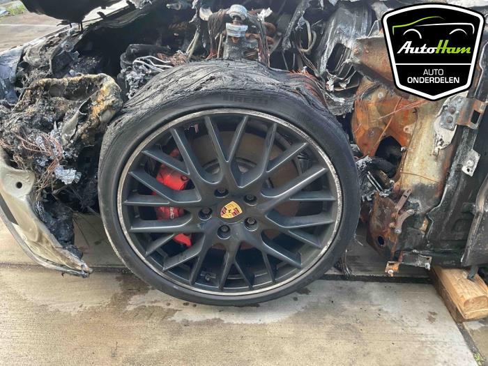 Porsche Panamera 3.0 V6 24V Sloopvoertuig (2018, Grijs)