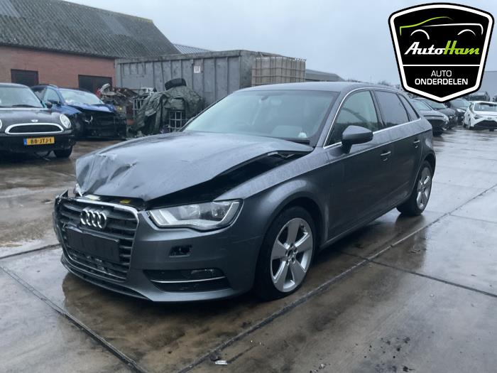 Audi A3 Sportback 1.4 TFSI 16V Sloopvoertuig (2015, Donker, Grijs)